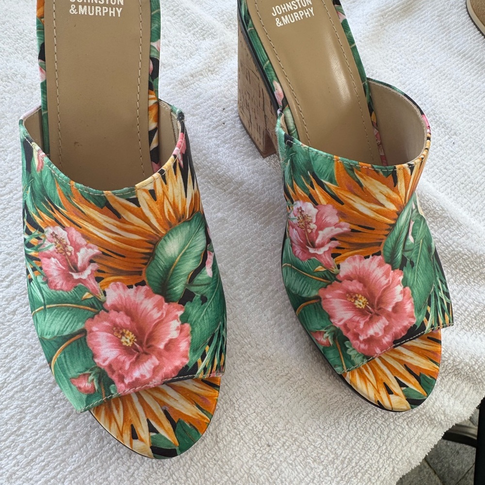 Johnston & Murphy Women's Floral Heels - Green and Pink